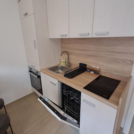 וודיצה Apartmani Tropical מראה חיצוני תמונה