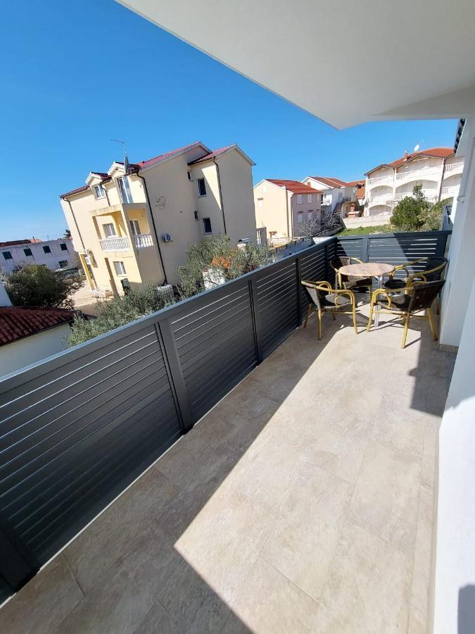 וודיצה Apartmani Tropical מראה חיצוני תמונה