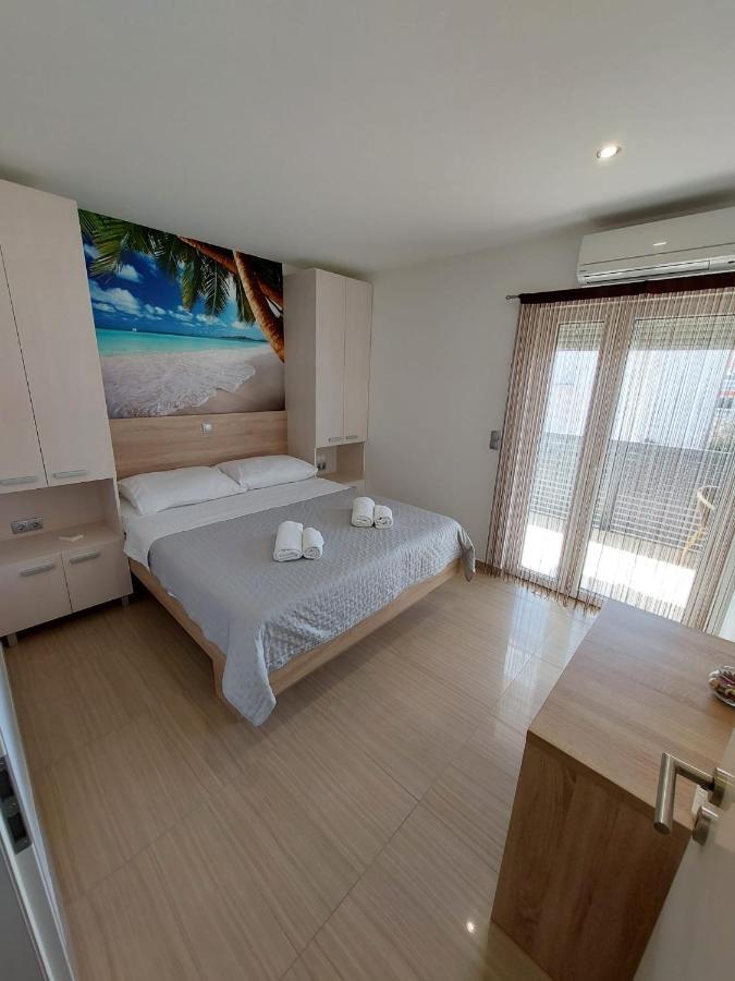 וודיצה Apartmani Tropical מראה חיצוני תמונה