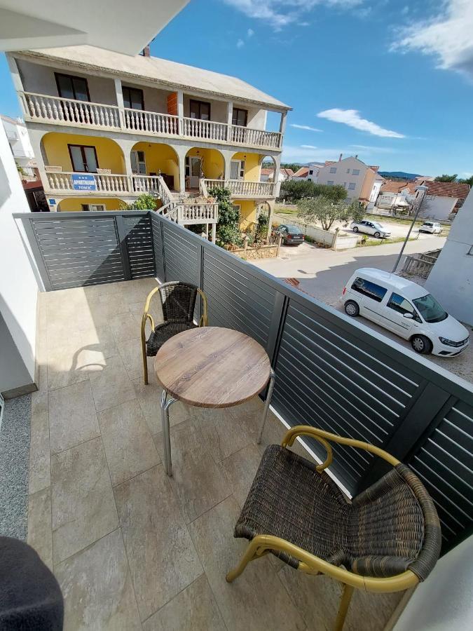 וודיצה Apartmani Tropical מראה חיצוני תמונה