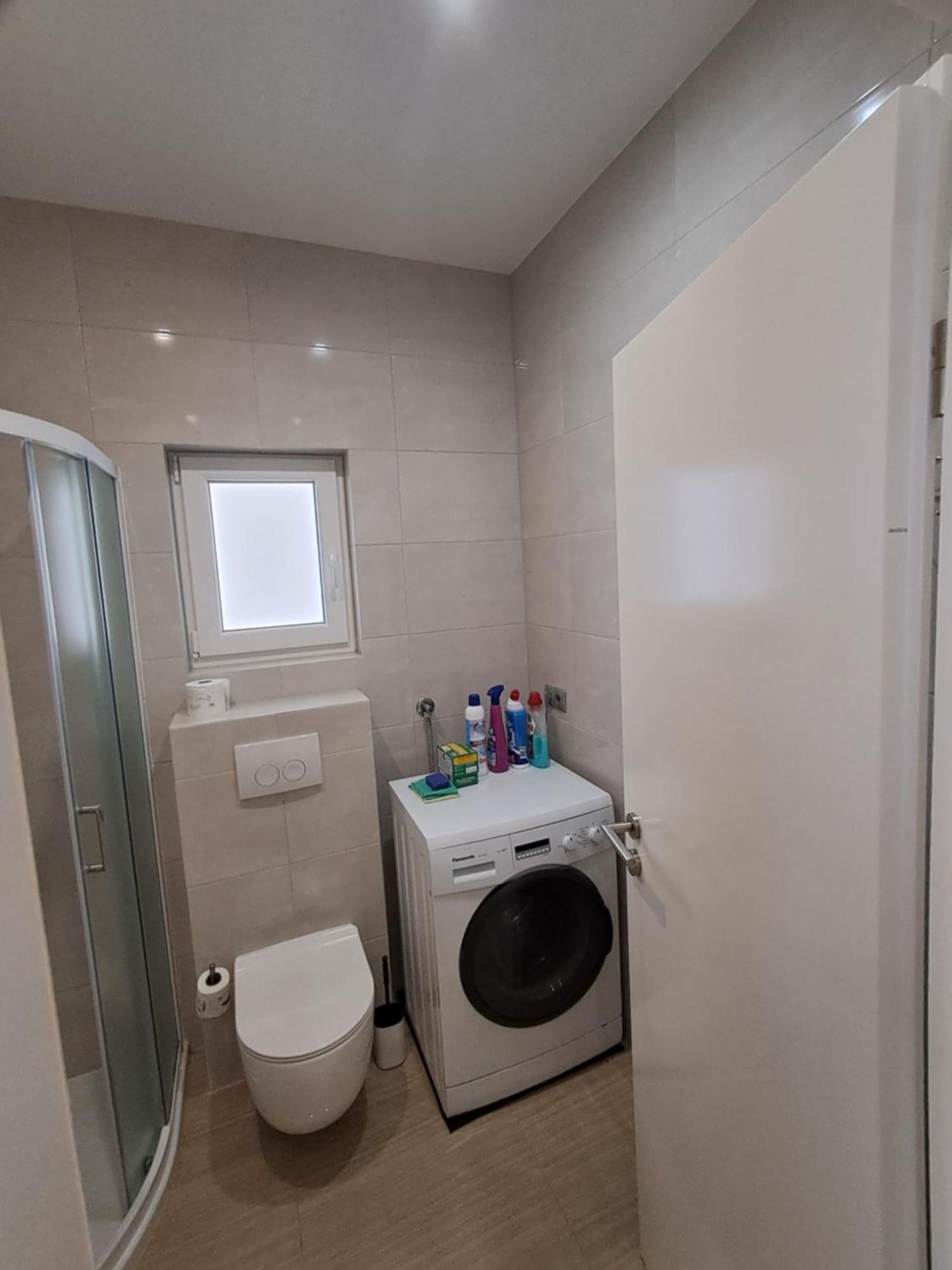 וודיצה Apartmani Tropical מראה חיצוני תמונה