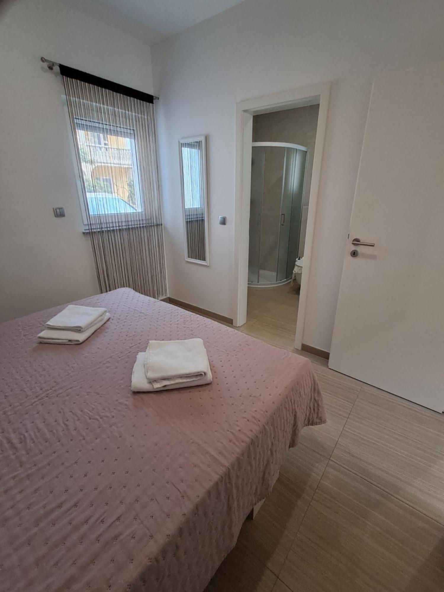 וודיצה Apartmani Tropical מראה חיצוני תמונה